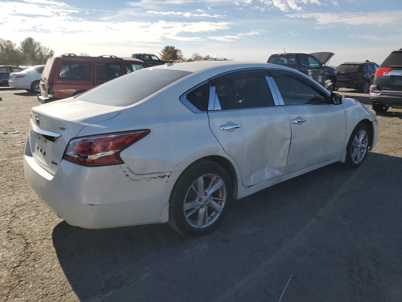 2013 Nissan Altima - Image 3