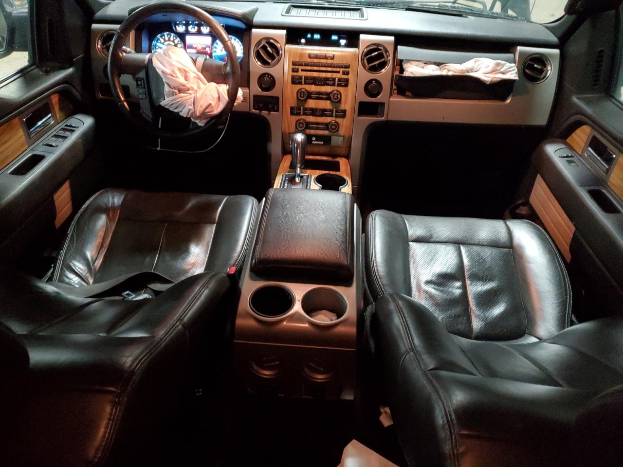 2011 Ford F-150 - Image 8
