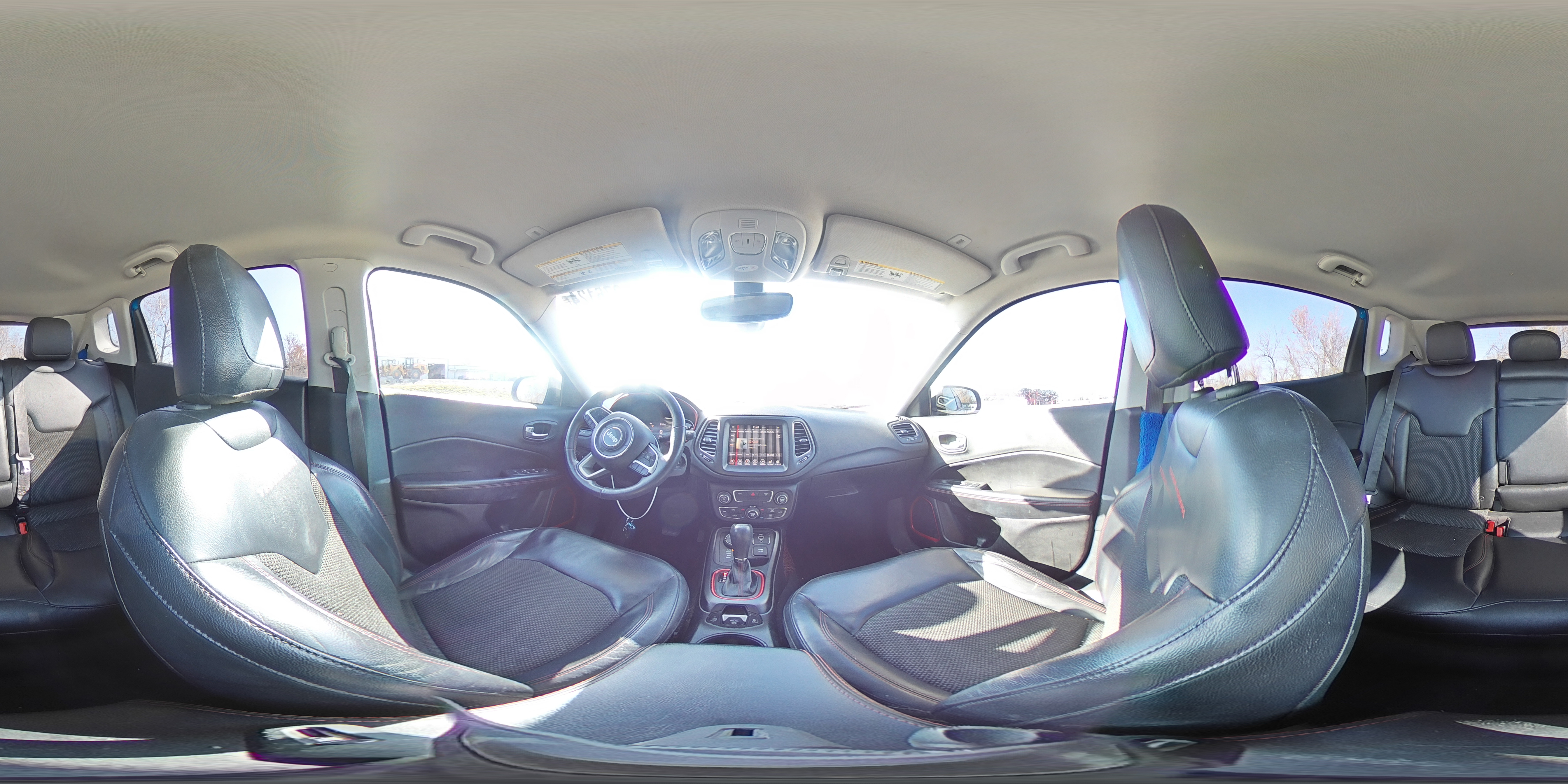 2018 Jeep Compass - Image 14