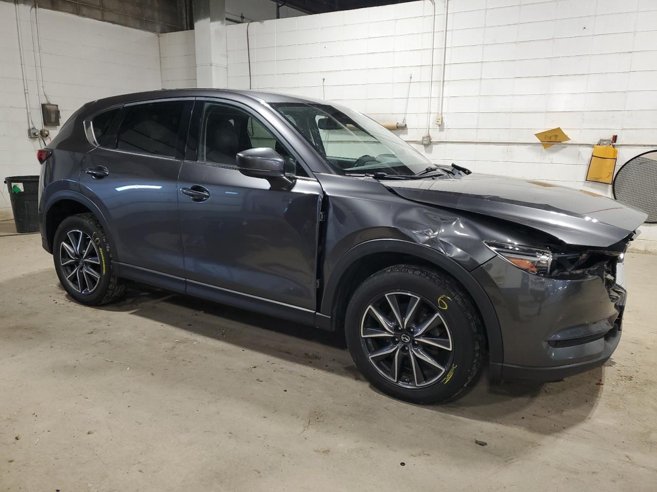 2017 Mazda CX-5 - Image 4