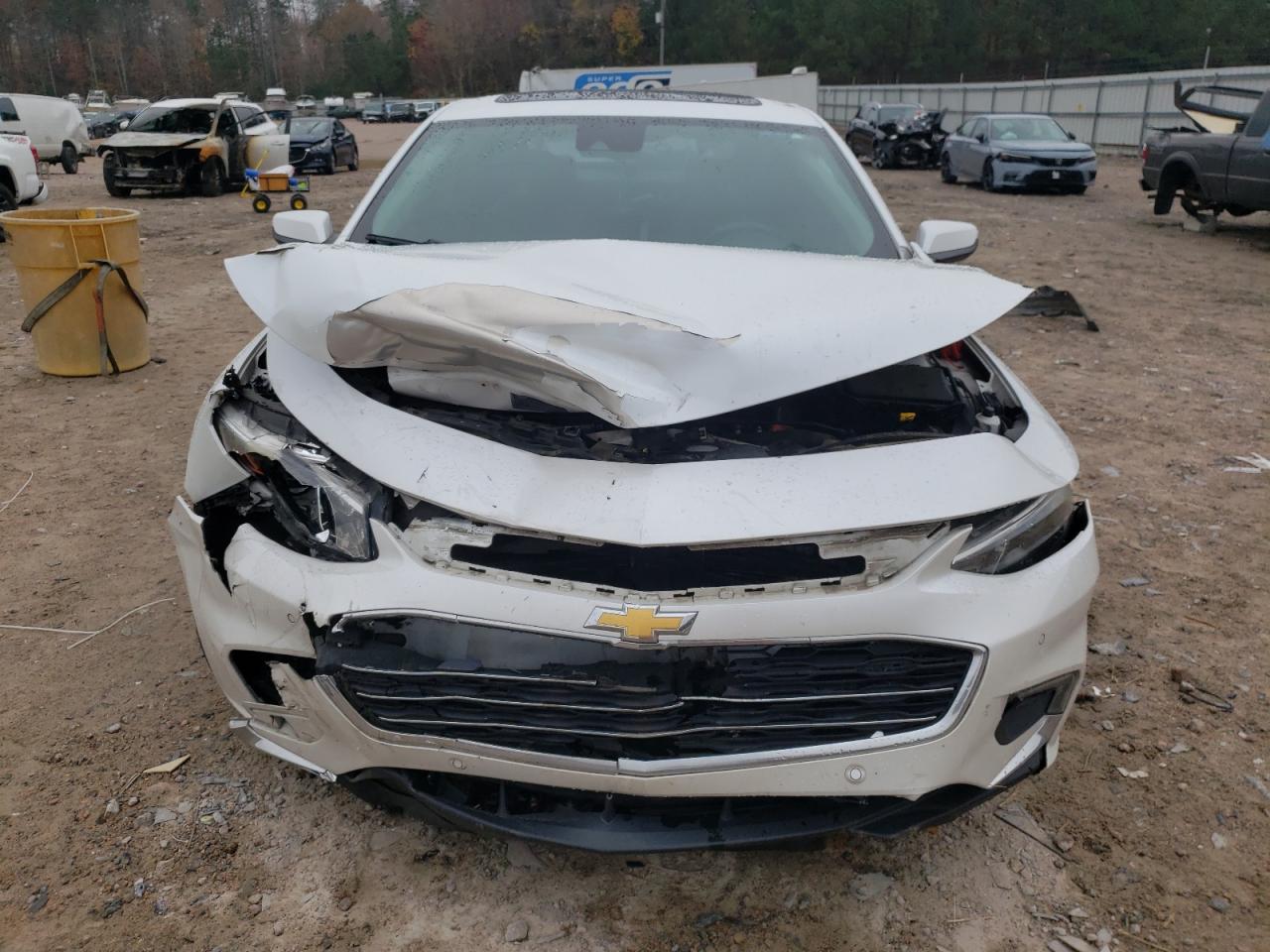 2016 Chevrolet Malibu - Image 5