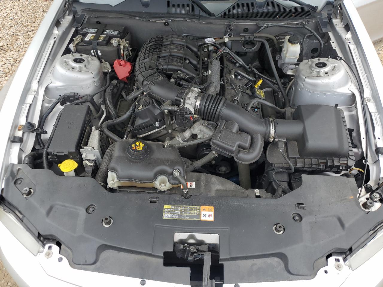 2012 Ford Mustang - Image 11