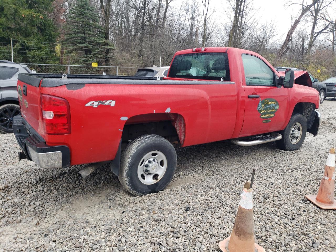 2009 Chevrolet Silverado - Image 3