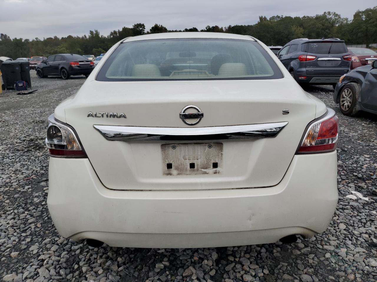 2015 Nissan Altima - Image 6