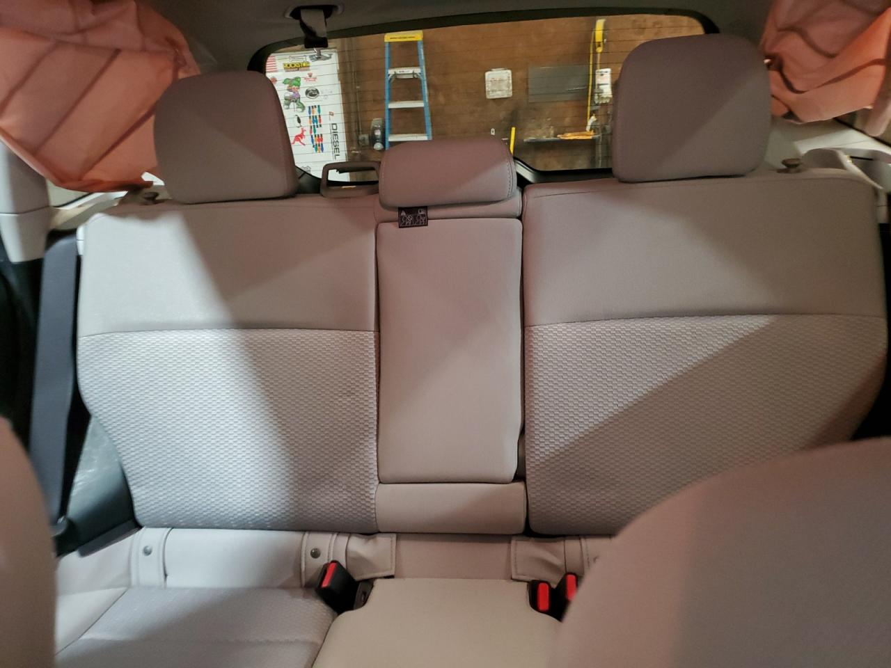 2016 Subaru Forester - Image 10