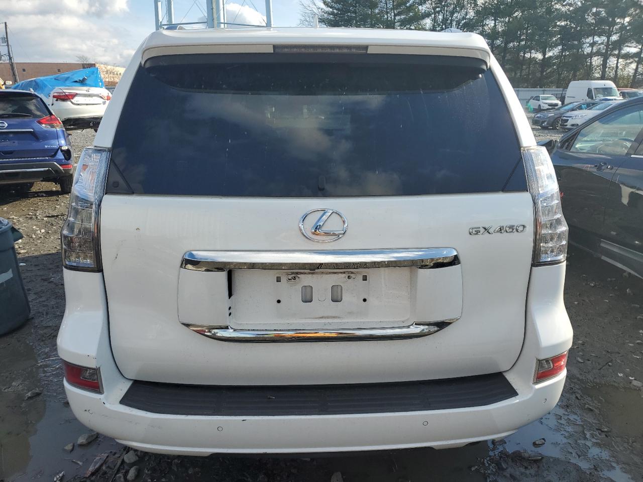 2016 Lexus GX - Image 6