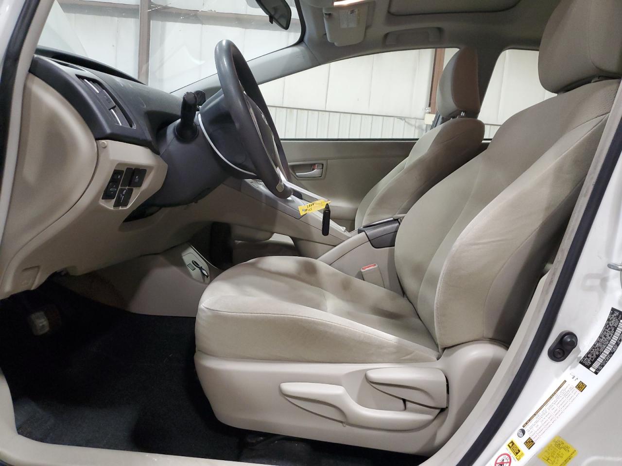 2014 Toyota Prius - Image 7
