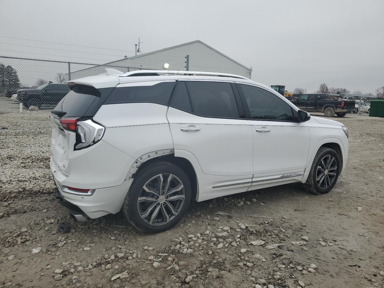 2019 GMC Terrain - Image 3