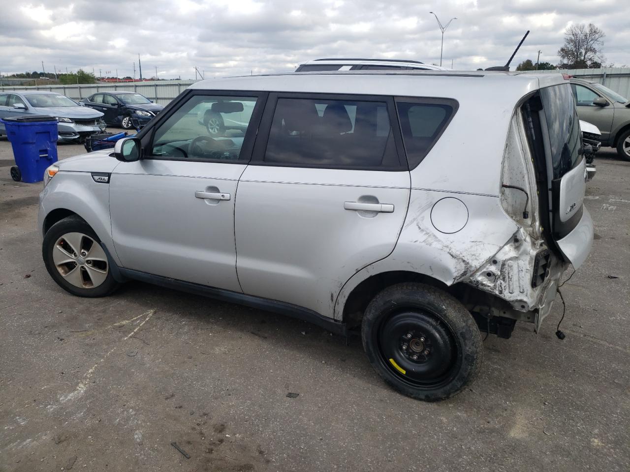 2016 Kia Soul - Image 2