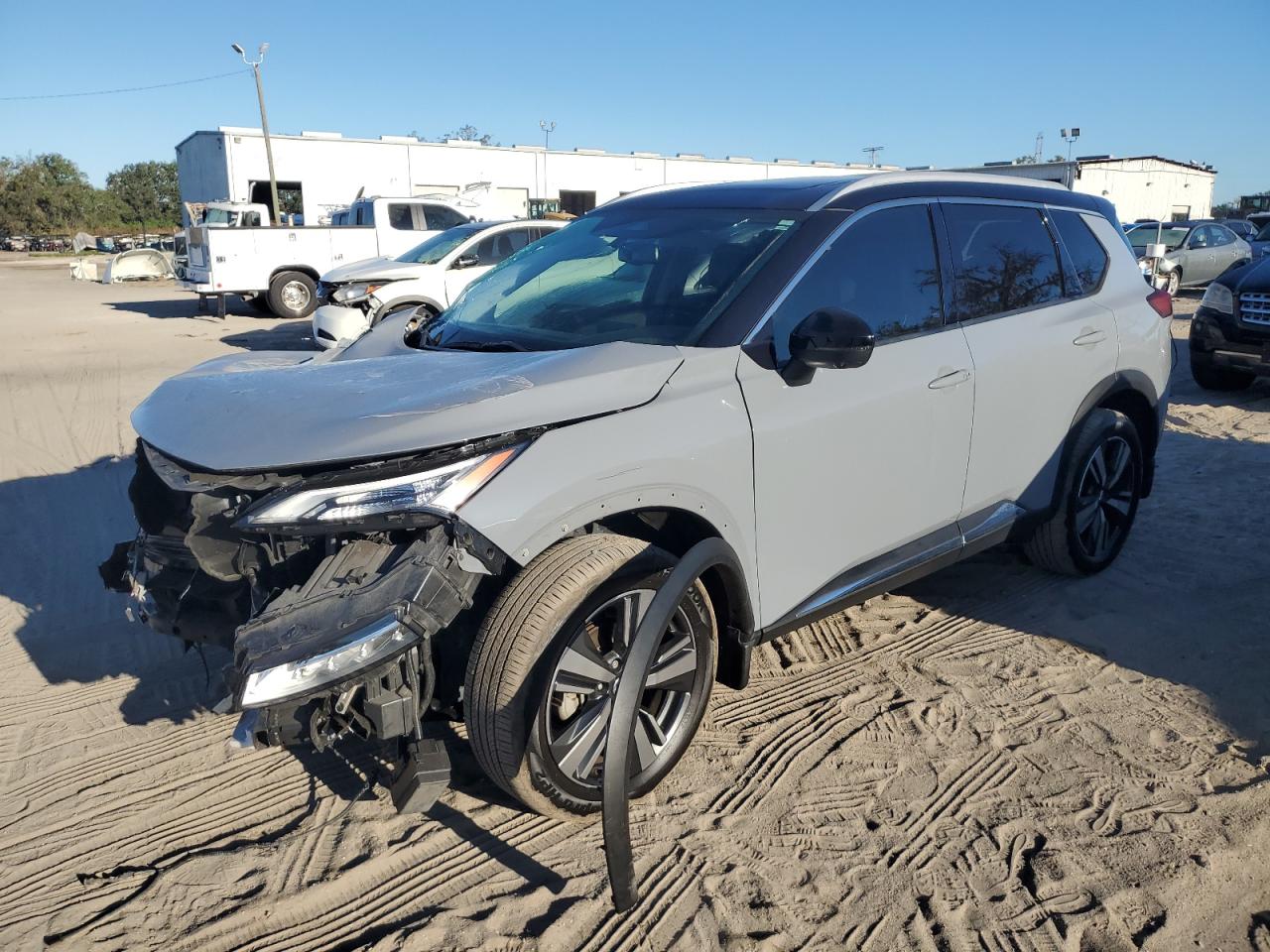 2021 Nissan Rogue - Image 1