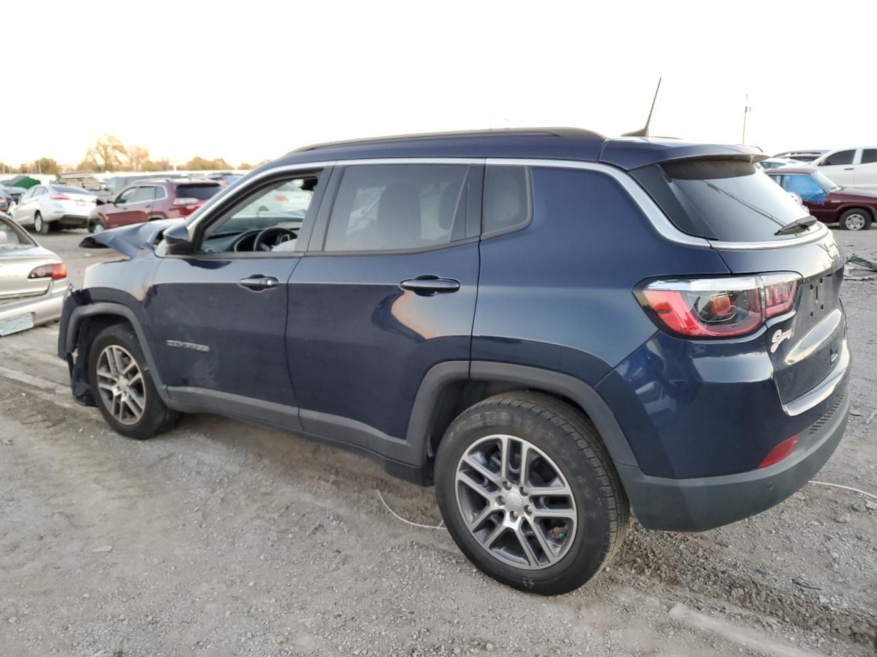2020 Jeep Compass - Image 2