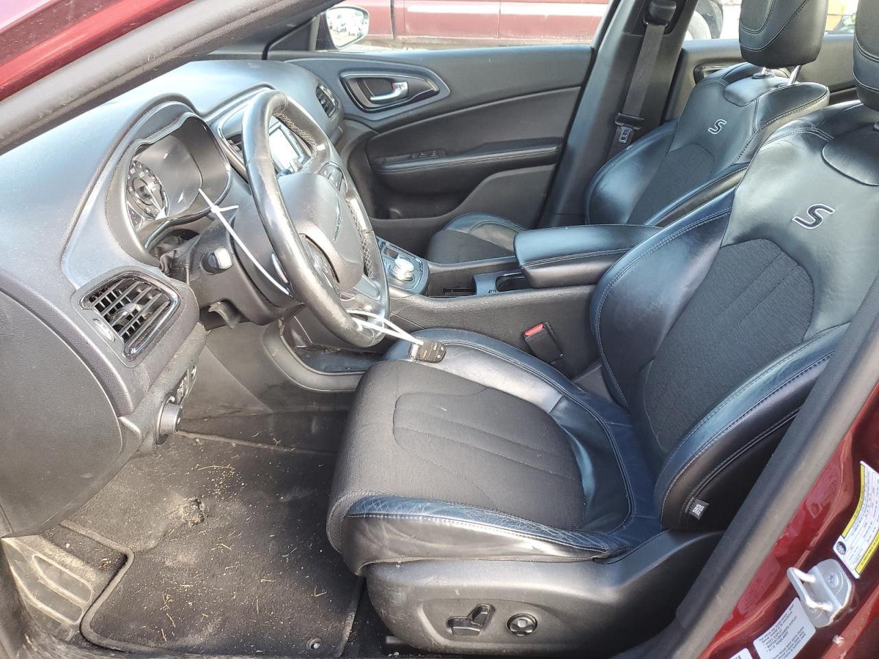 2015 Chrysler 200 - Image 7