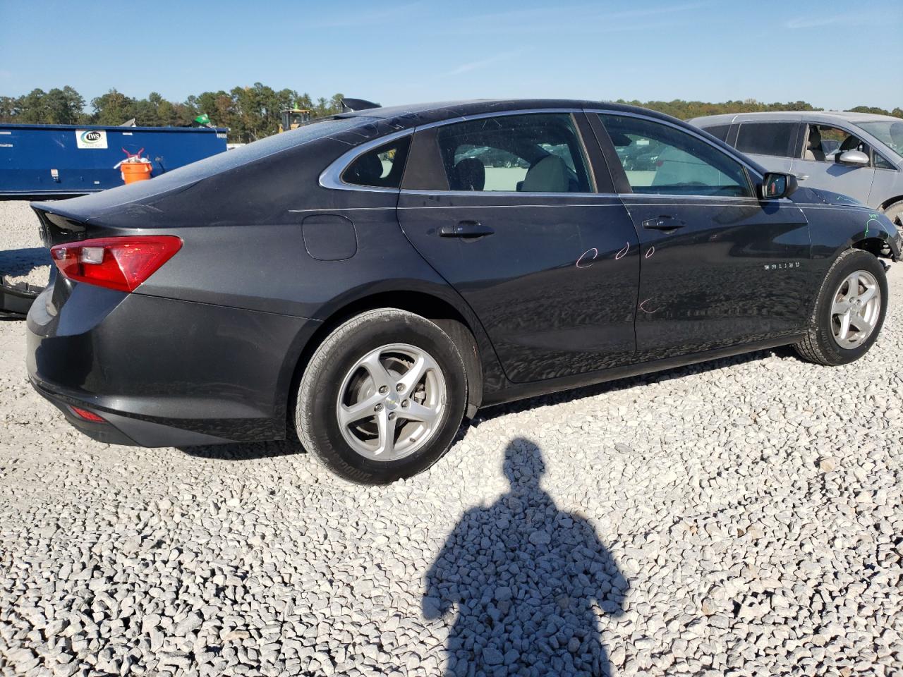 2018 Chevrolet Malibu - Image 3