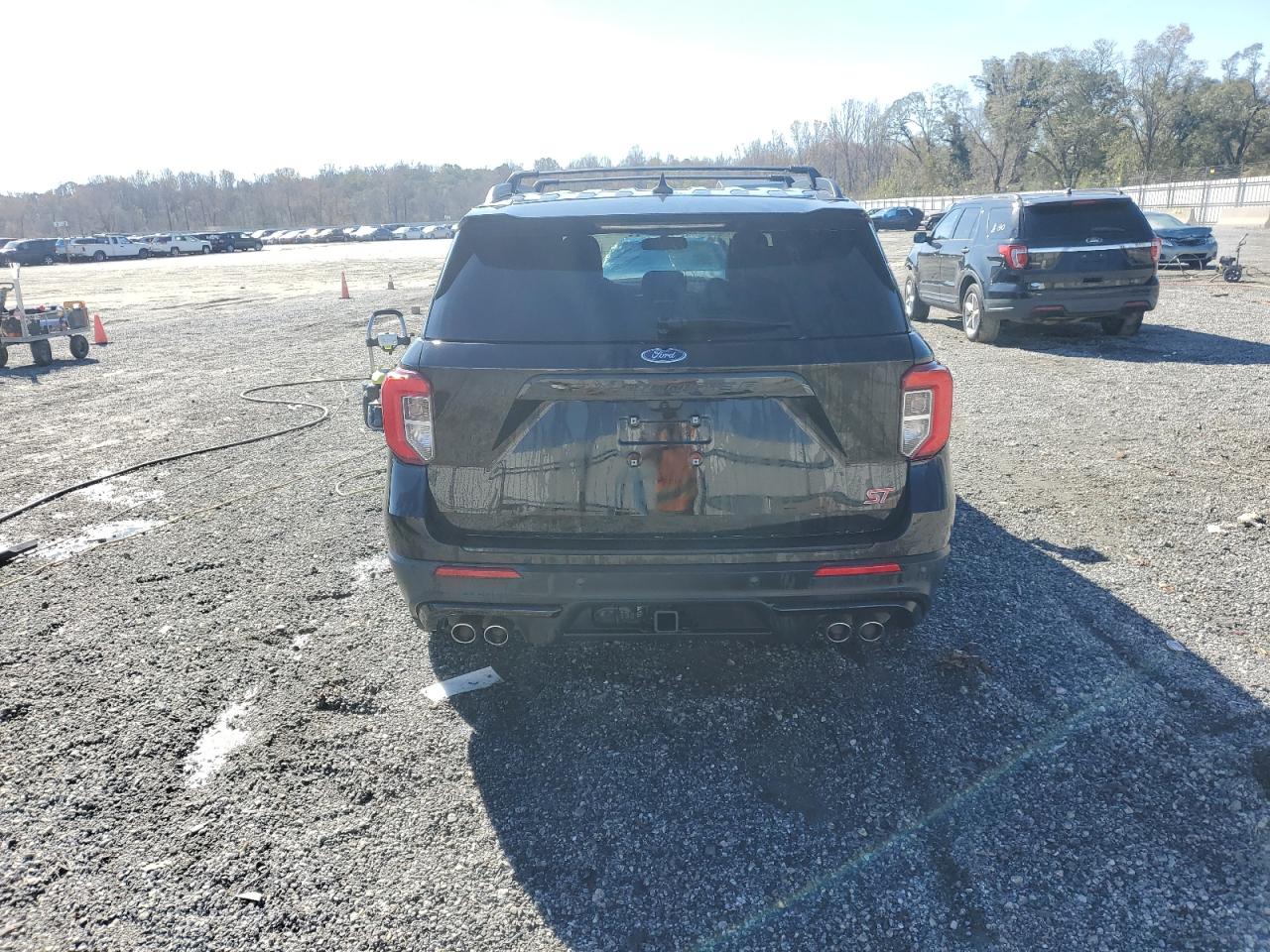 2021 Ford Explorer - Image 6