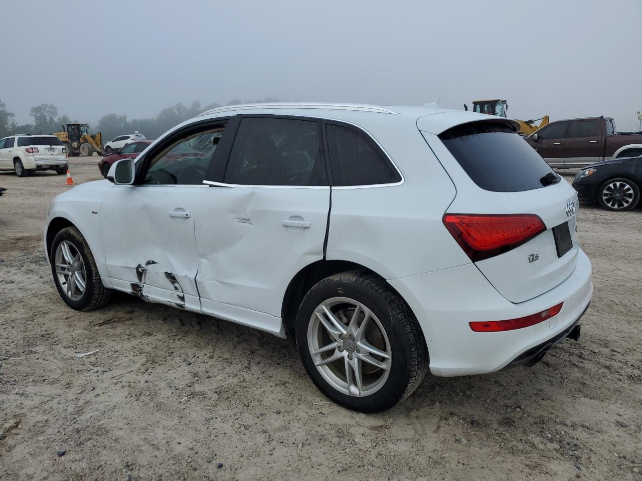 2013 Audi Q5 - Image 2