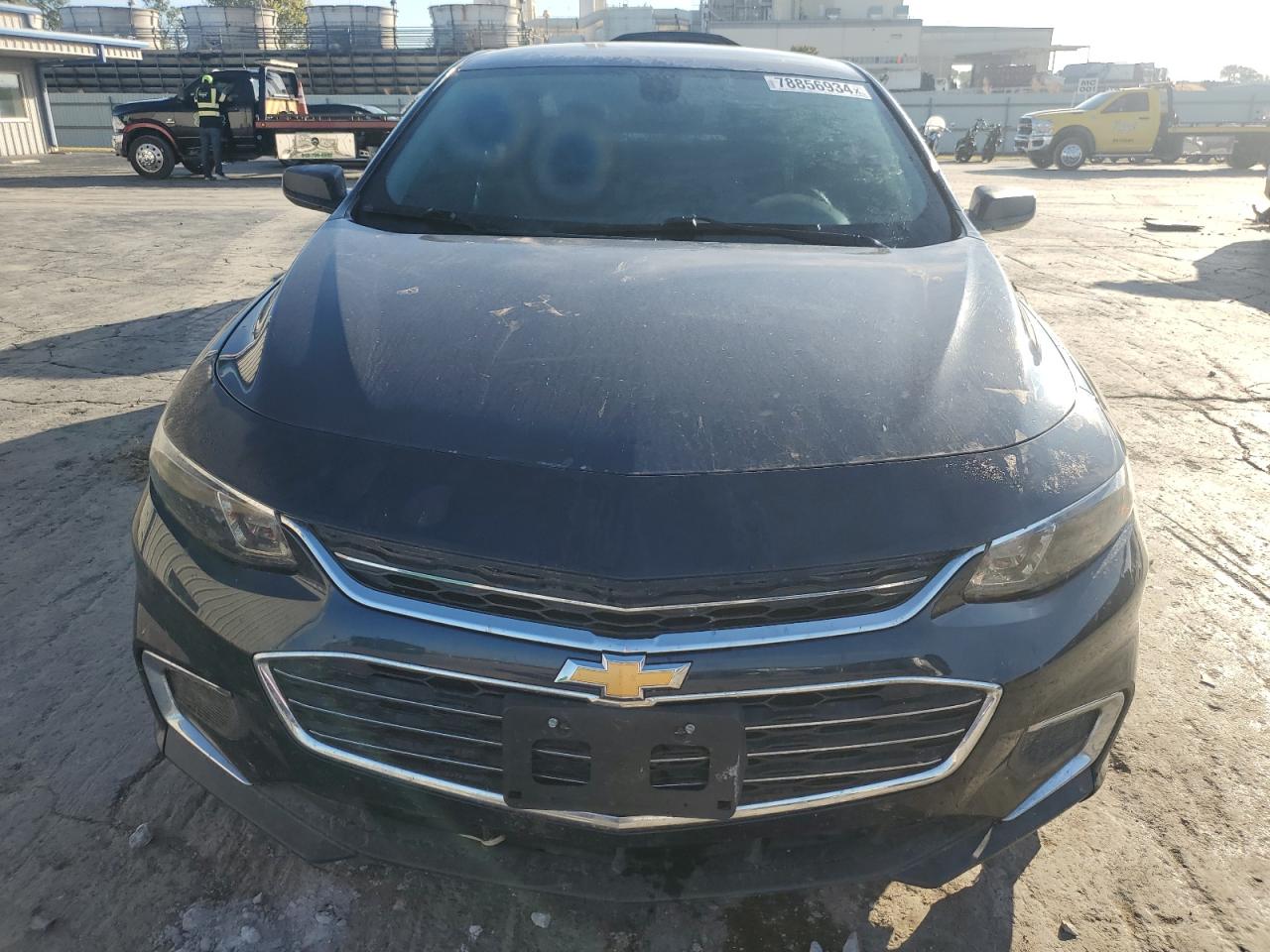2016 Chevrolet Malibu - Image 5