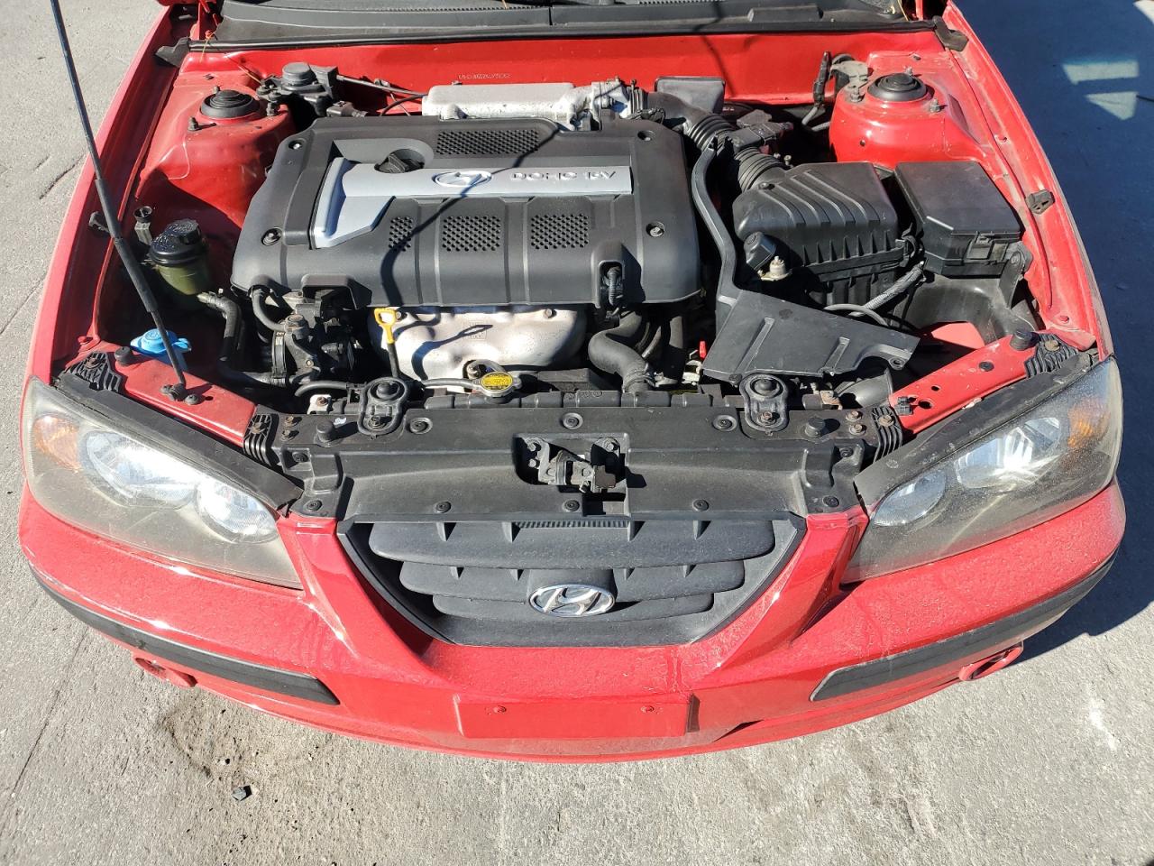 2004 Hyundai Elantra - Image 11