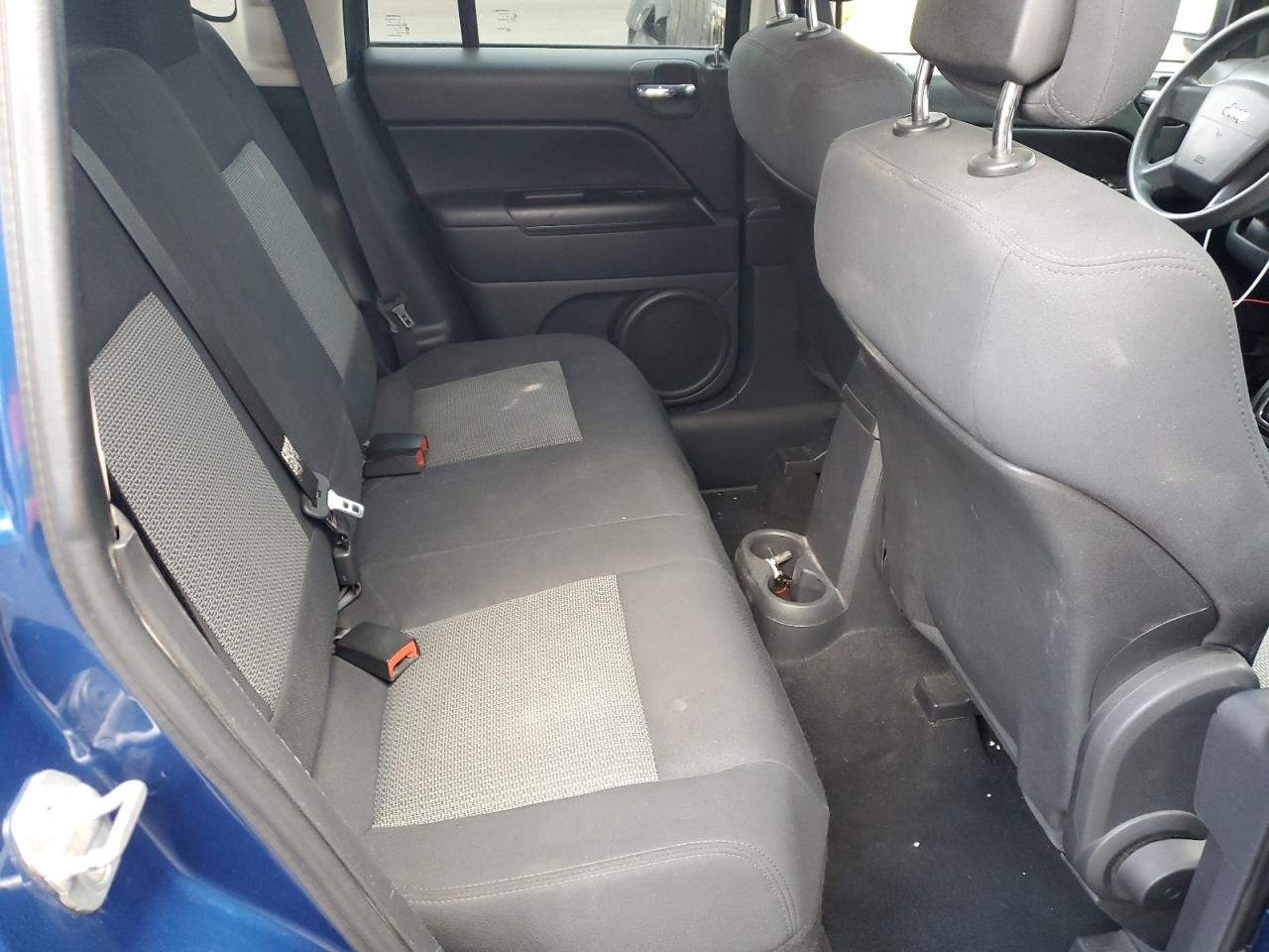 2010 Jeep Compass Sport VIN: 1J4NF4FB5AD512698 Lot: 80480814