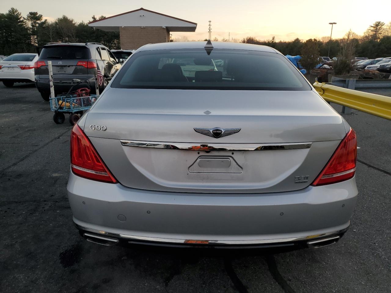 VIN KMTF34JA1KU064271 2019 GENESIS G90 no.6