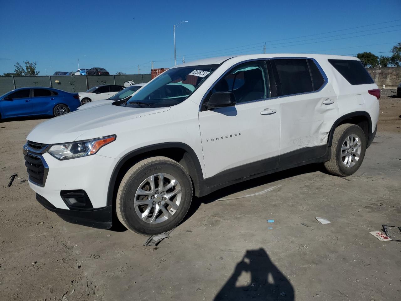 VIN 1GNERFKW8KJ181580 2019 CHEVROLET TRAVERSE no.1