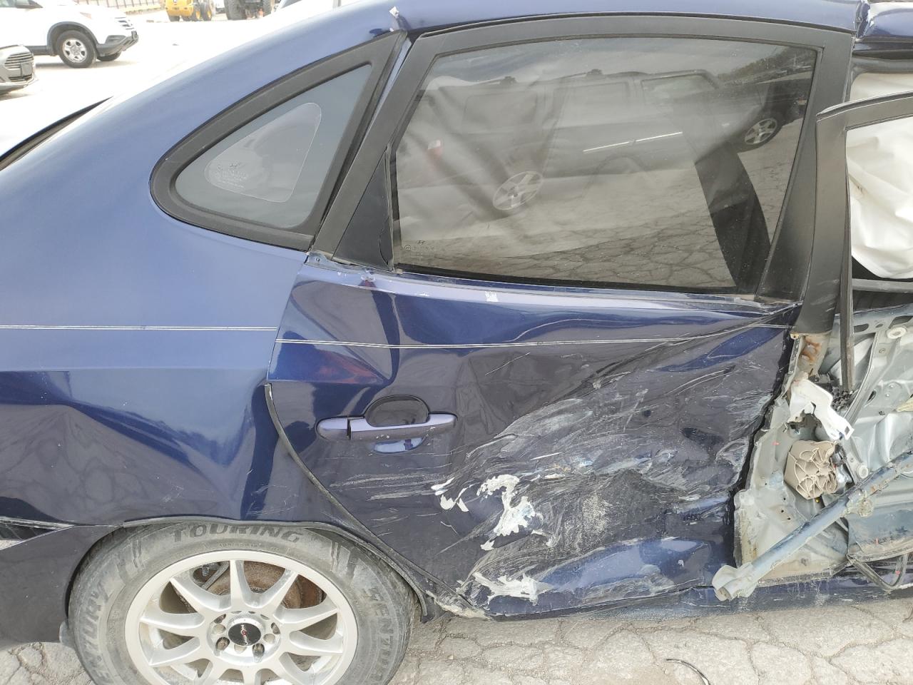 2009 Hyundai Elantra - Image 10