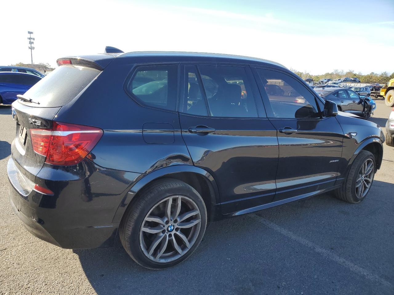 VIN 5UXWX9C52H0D97743 2017 BMW X3 no.3