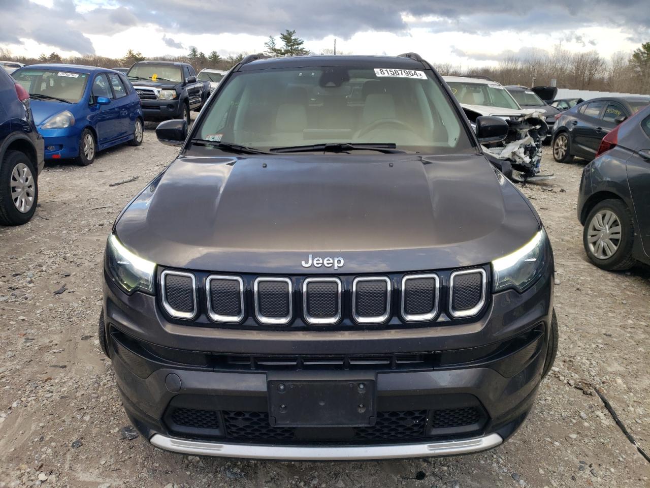 2022 Jeep Compass - Image 5