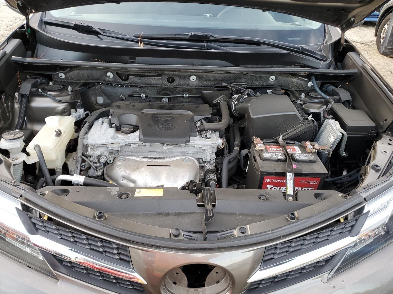 2015 Toyota RAV 4 - Image 12