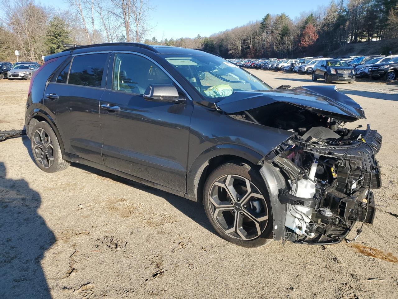2023 Kia Niro - Image 4