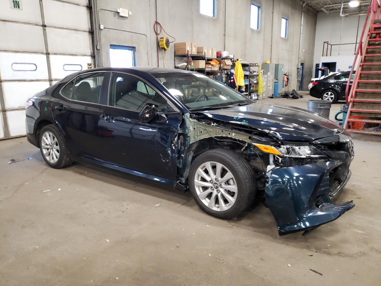2018 Toyota Camry - Image 4
