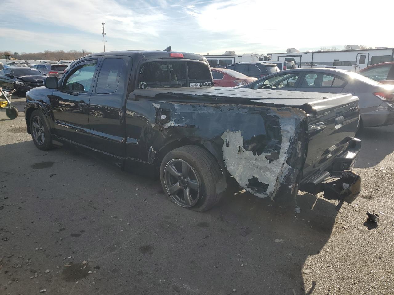 2012 Toyota Tacoma - Image 2