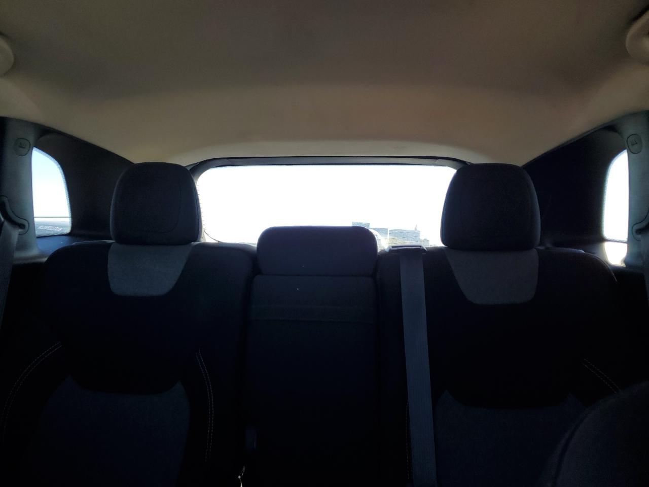 2014 Jeep Grand Cherokee - Image 10