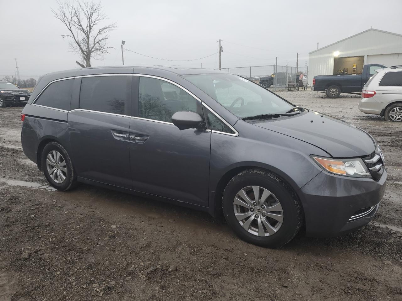 2016 Honda Odyssey - Image 4