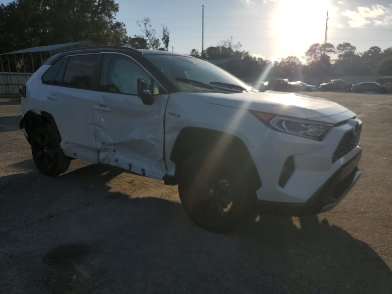 2020 Toyota RAV 4 - Image 4