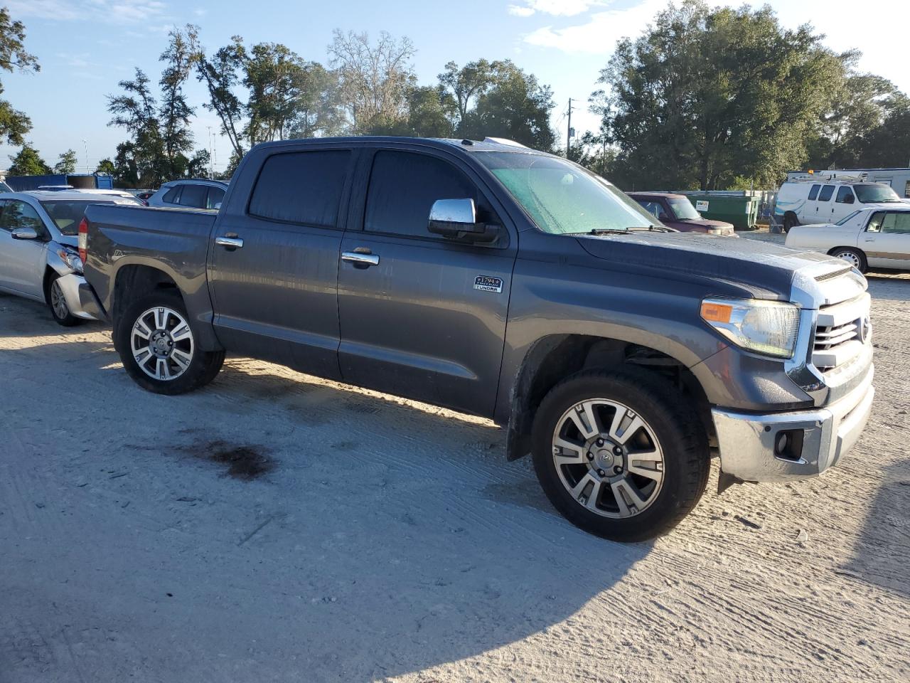 2015 Toyota Tundra - Image 4