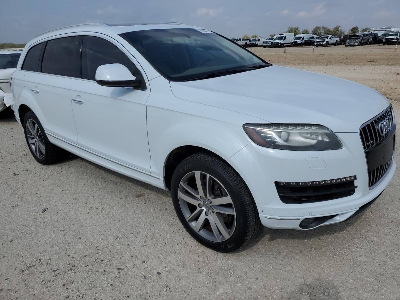 2014 Audi Q7 - Image 4