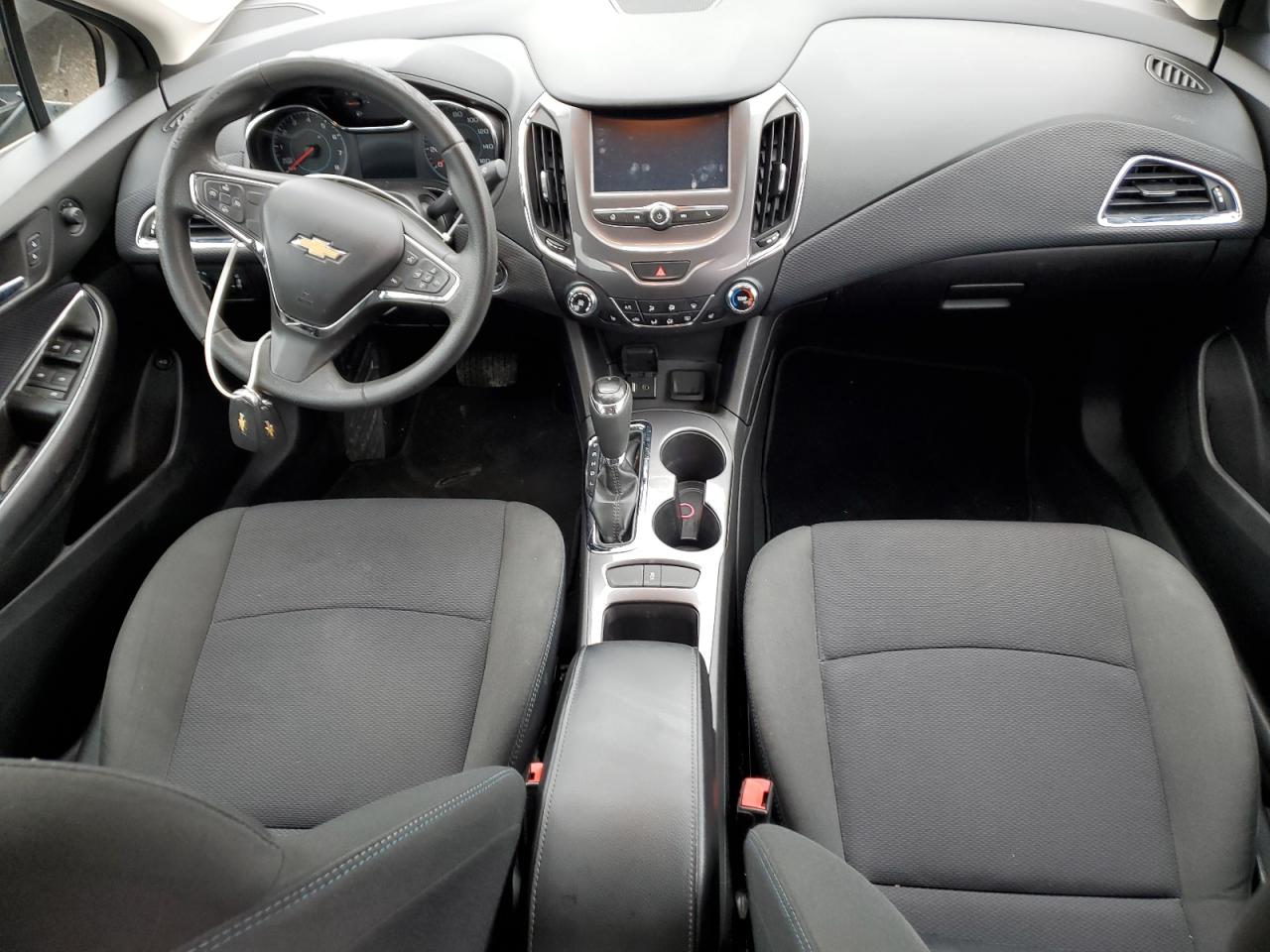 2016 Chevrolet Cruze - Image 8