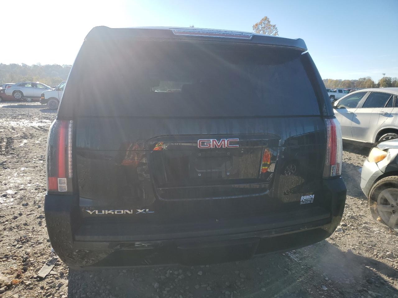 2015 GMC Yukon Xl K1500 Slt VIN: 1GKS2HKC4FR117663 Lot: 78266224
