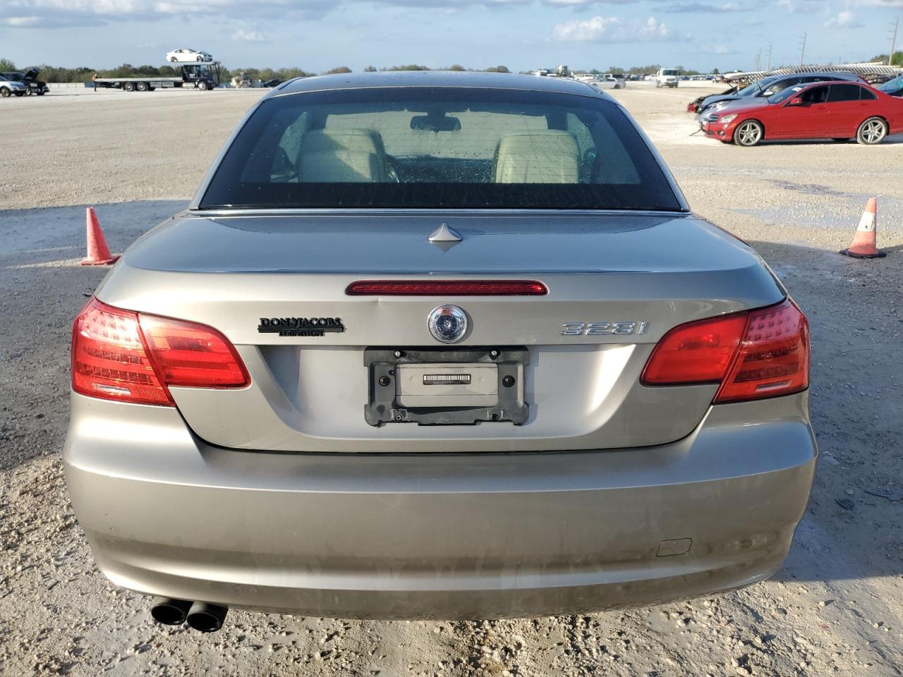 2011 BMW 328 I VIN: WBADW3C59BE536229 Lot: 79302004