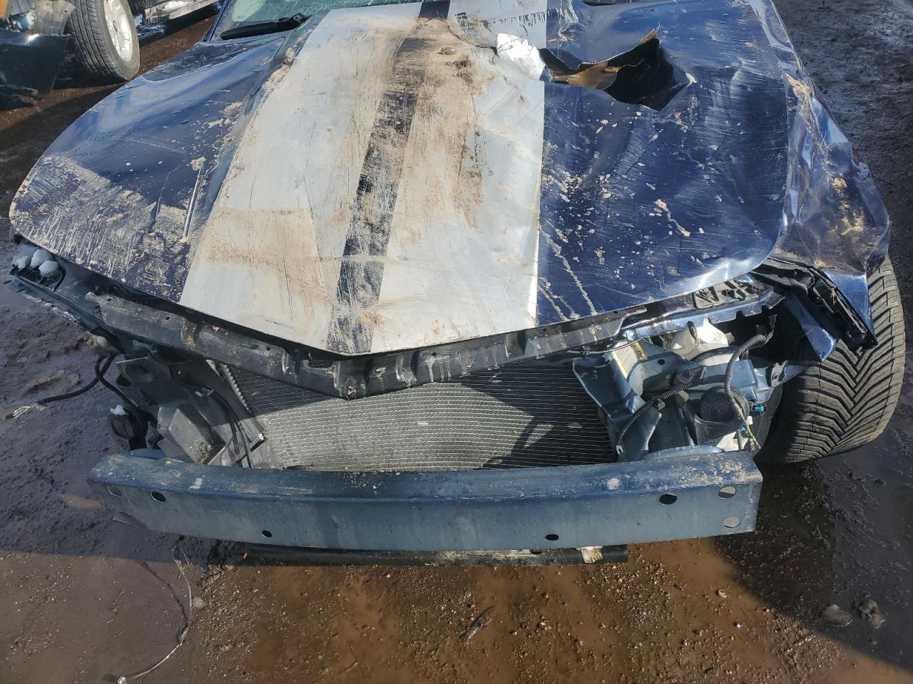 2011 Chevrolet Camaro Ls VIN: 2G1FA1ED7B9105323 Lot: 82827284