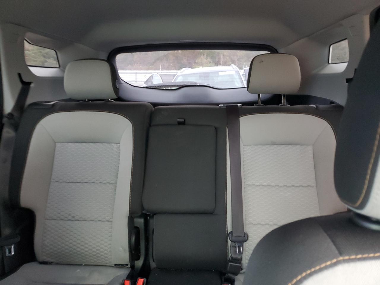 2020 GMC Terrain - Image 10