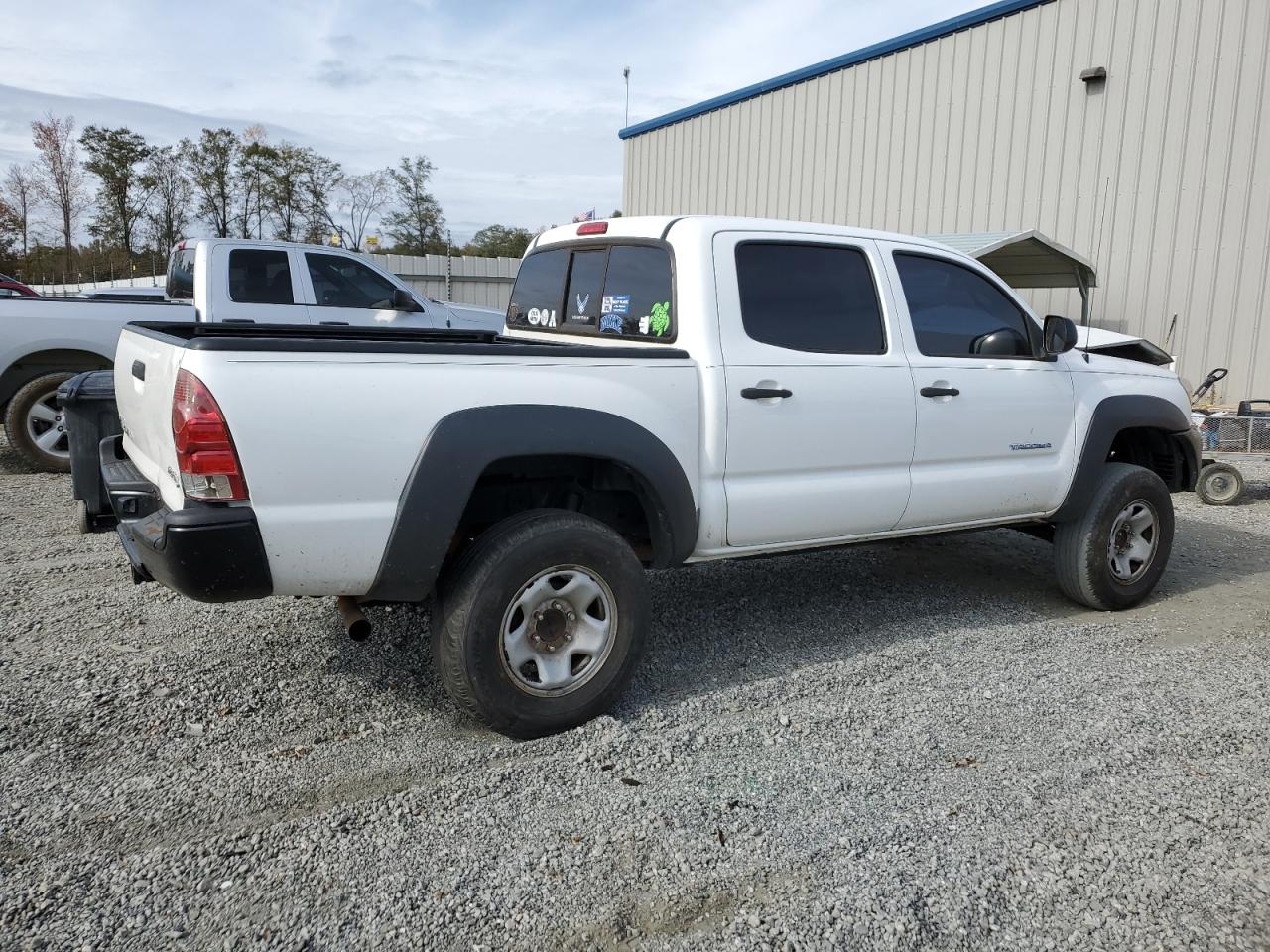 VIN 5TFJX4GN5FX046268 2015 TOYOTA TACOMA no.3