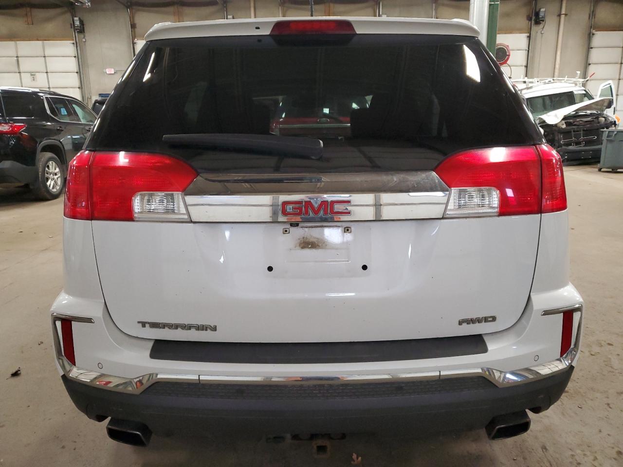 VIN 2GKFLUE34H6232247 2017 GMC TERRAIN no.6