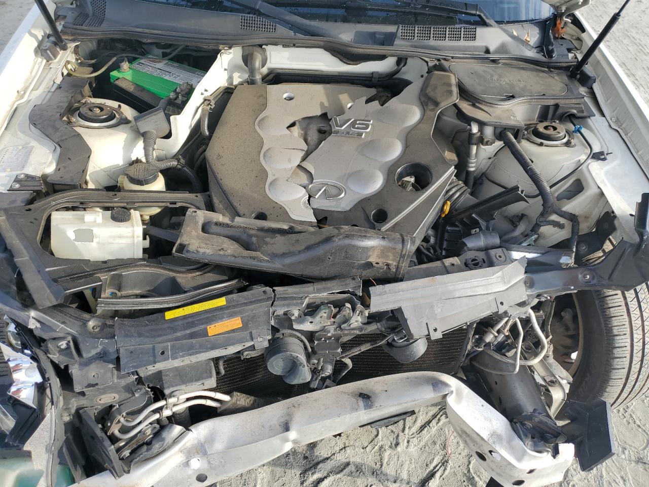 2008 Infiniti FX - Image 11
