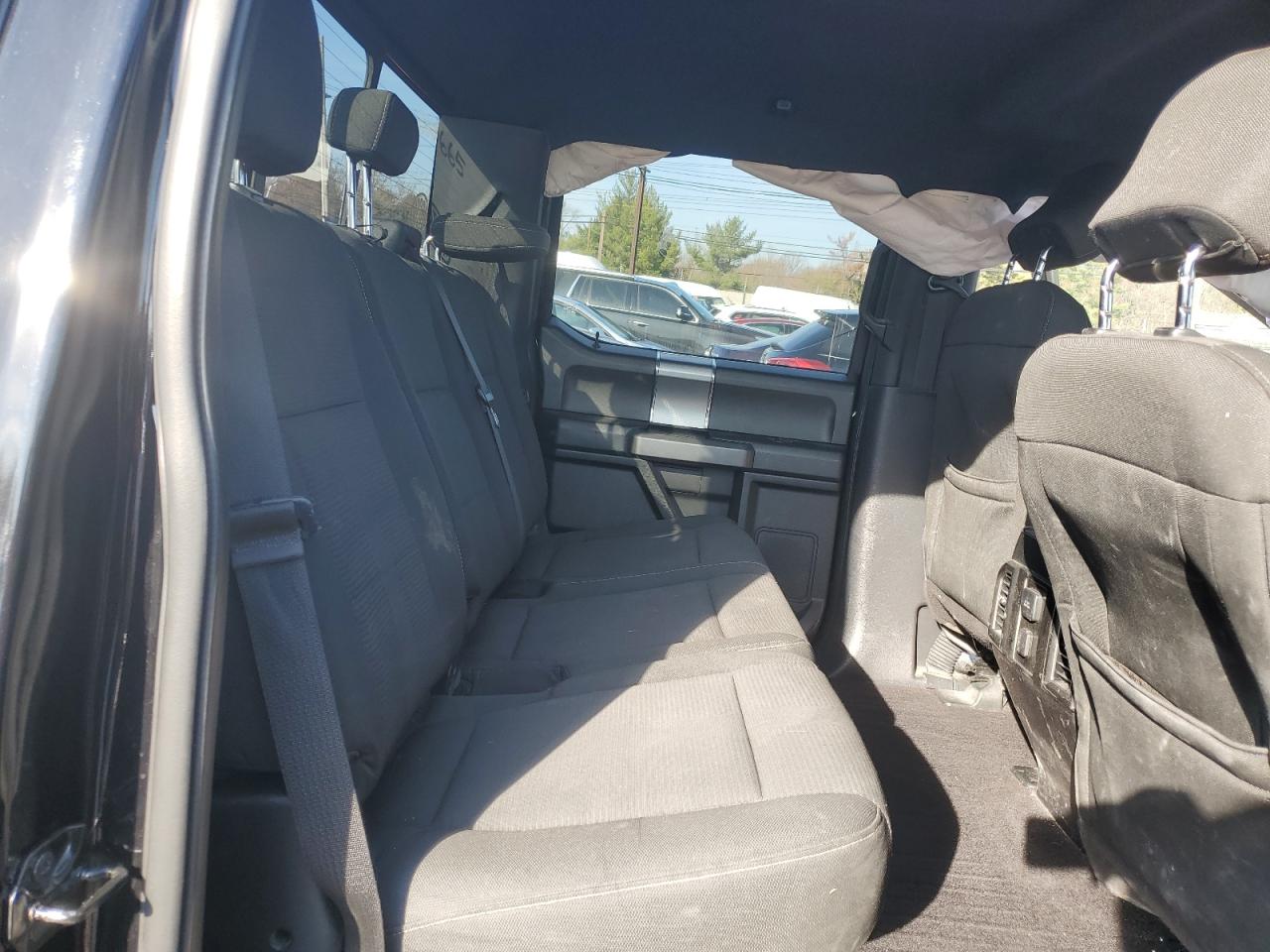 2016 Ford F-150 - Image 10