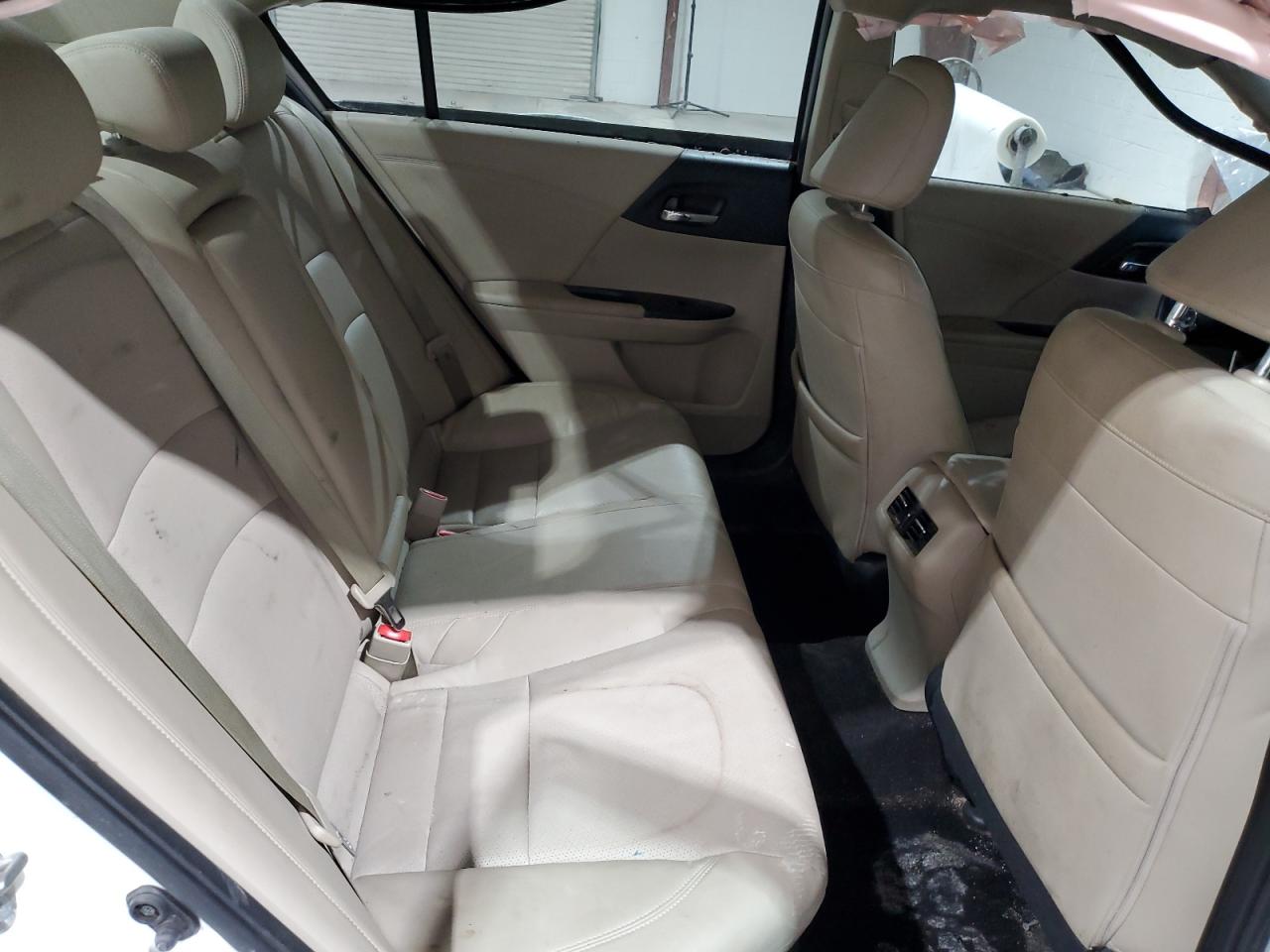 2016 Honda Accord - Image 10