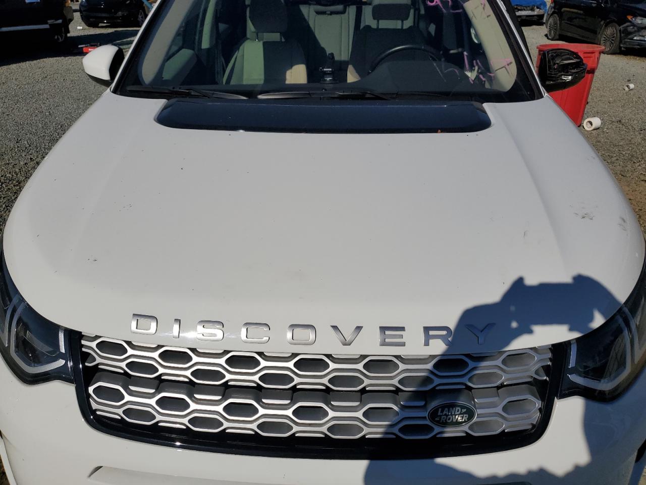 2020 Land Rover Discovery - Image 12