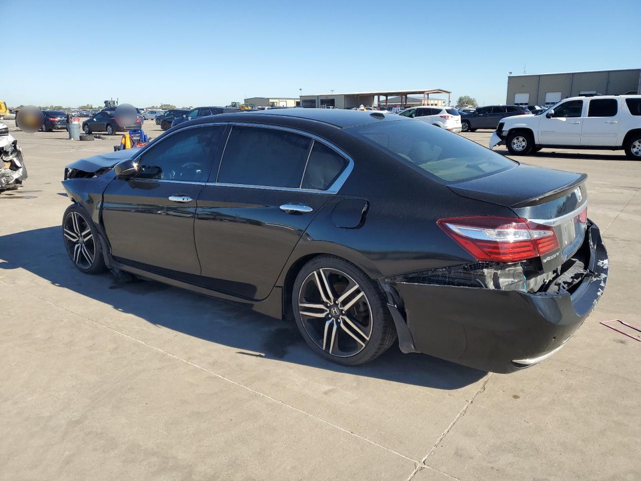 2016 Honda Accord - Image 2