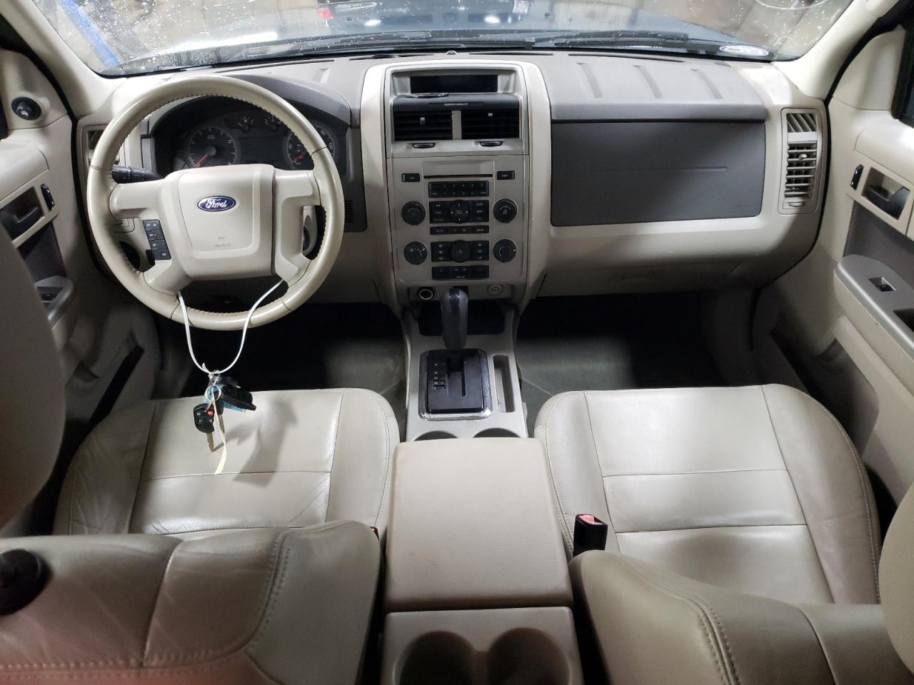 2010 Ford Escape - Image 8