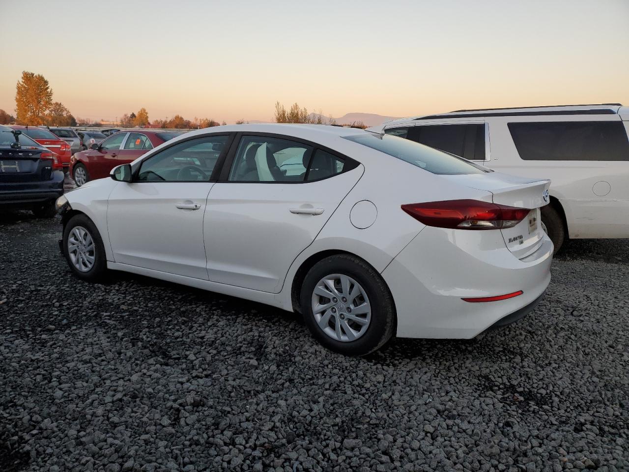 2017 Hyundai Elantra - Image 2